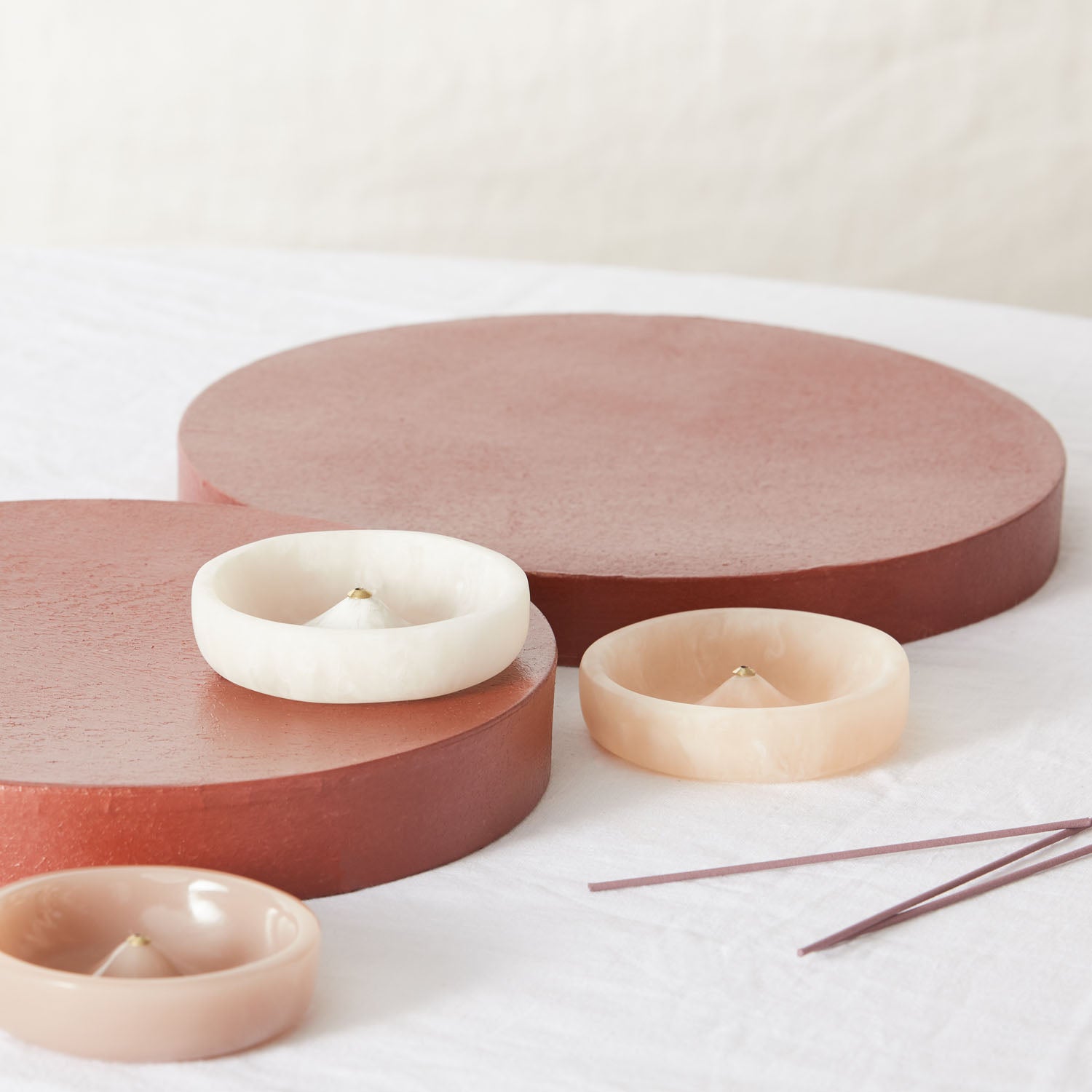 Keep resin incense holders