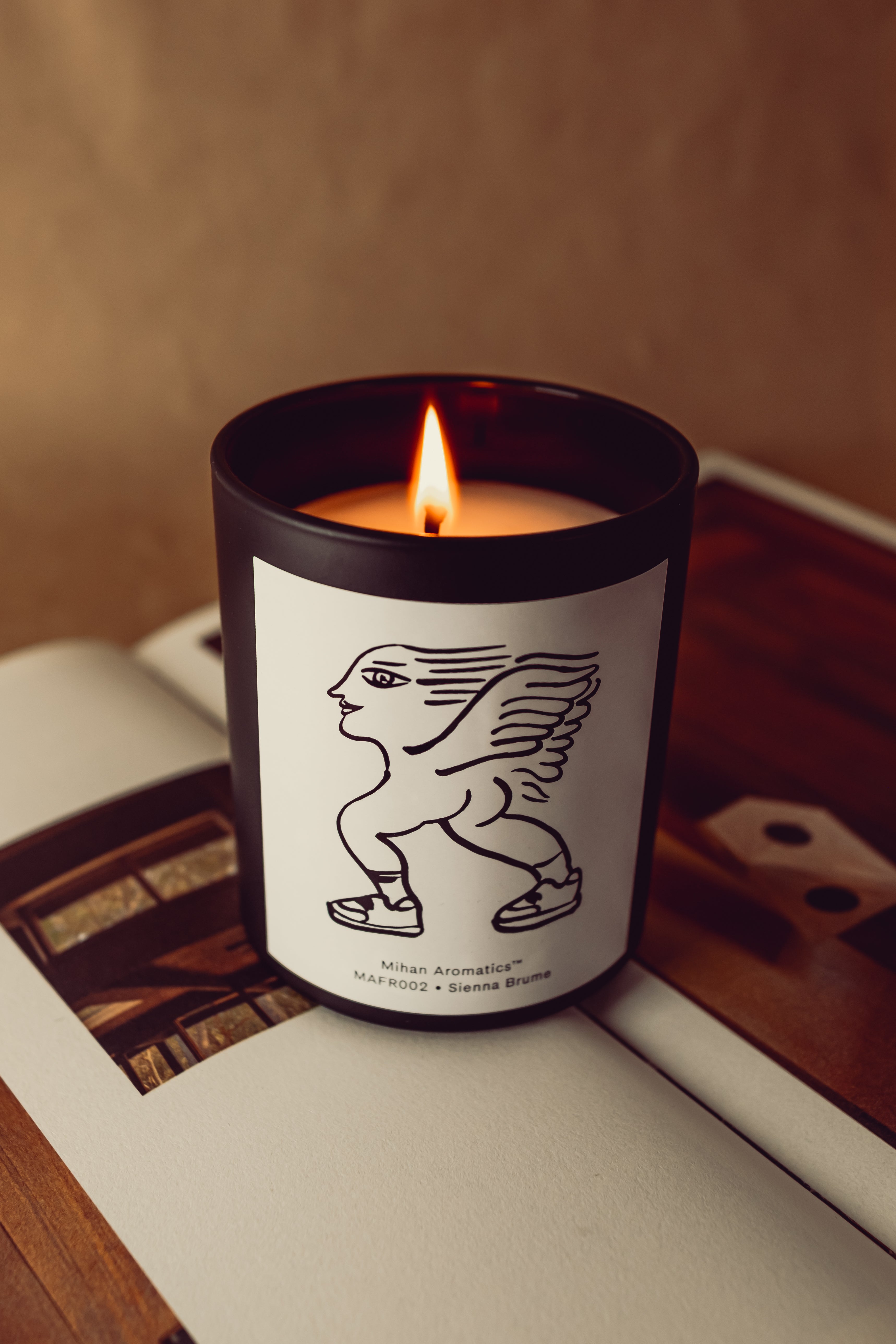 Mihan Candle