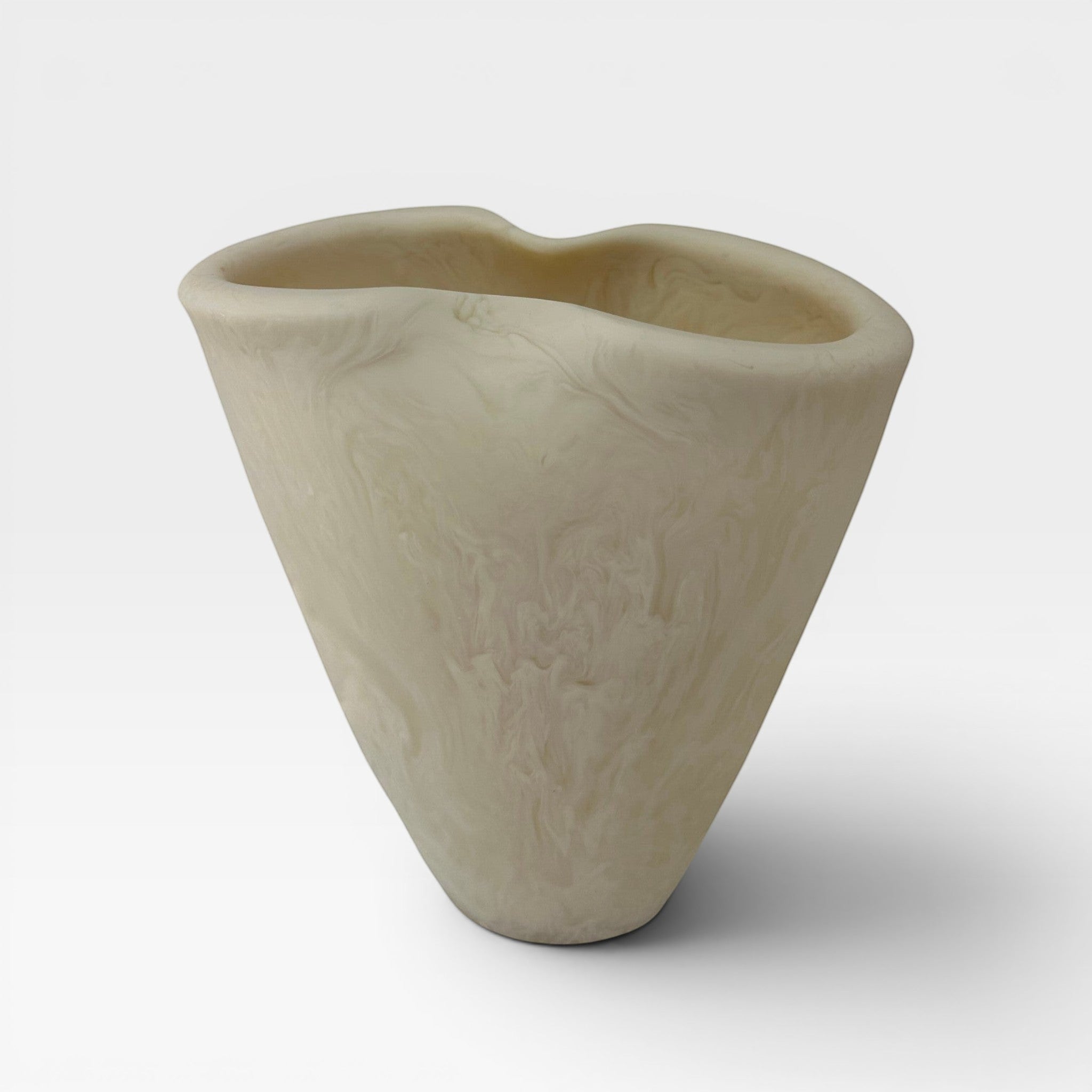keep-collections cream marbled resin vase with a unique sculptural shape and organic swirls, perfect for modern decor.